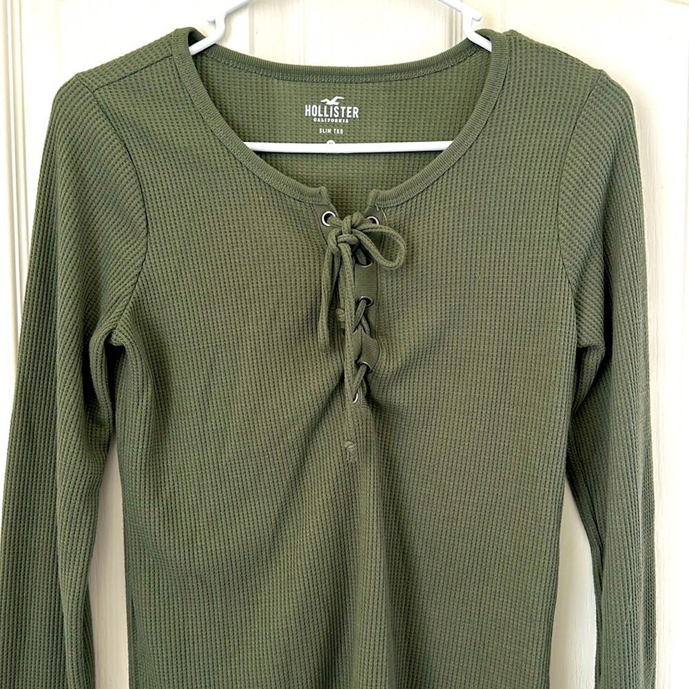 Hollister long sleeve shirt